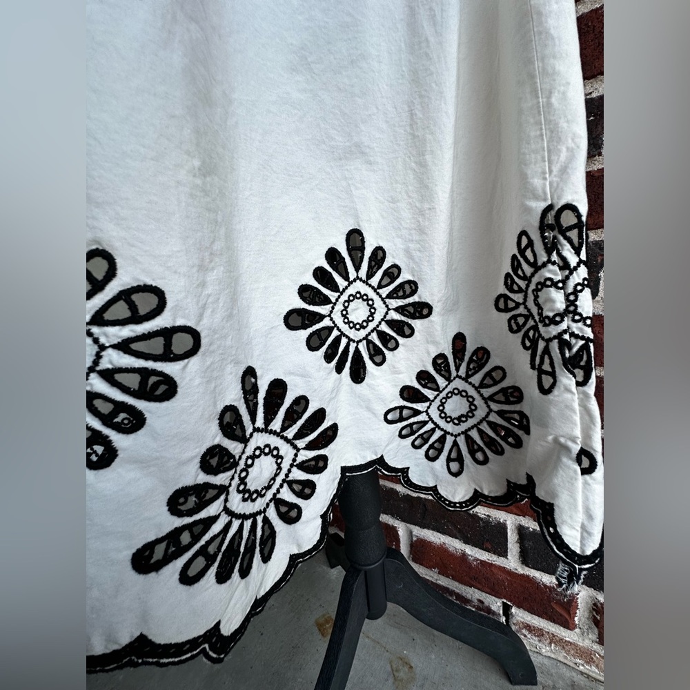 Universal Thread White Maxi Dress with Black Embroidered Accents - Picture 3 of 4